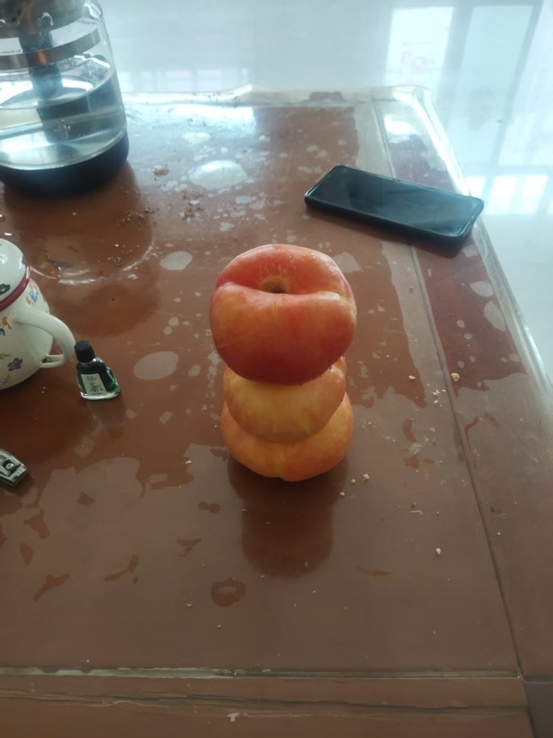 突围桃，金霞油蟠