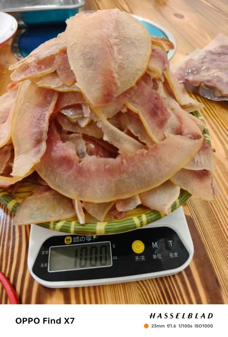 切片带皮牛肉，火锅冒菜串串，产品自然解冻均可使用。