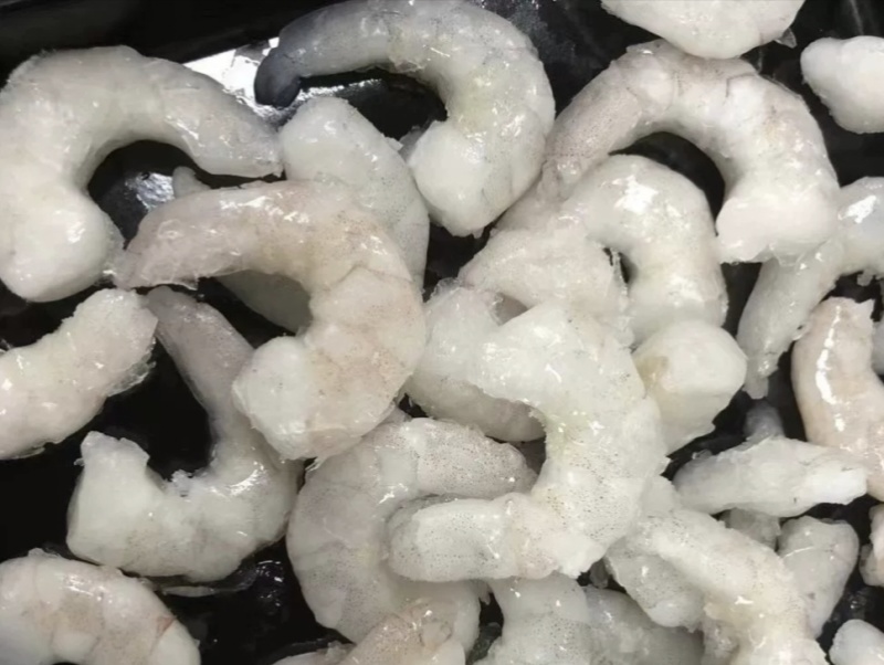 单冻虾仁，全新冷冻，条条完整，营养丰富，