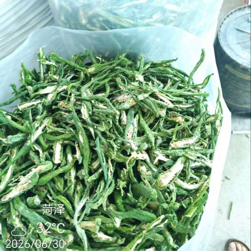 精品干辣椒，青辣椒