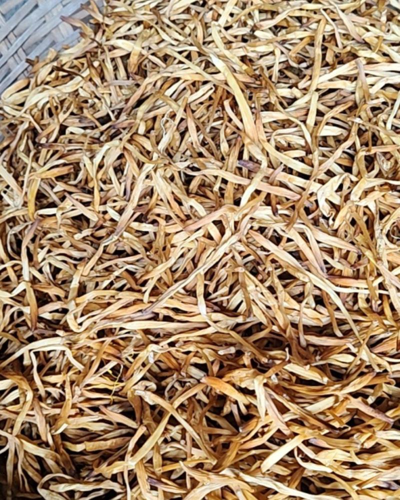 黄花菜干货，今年新货刚晒出来