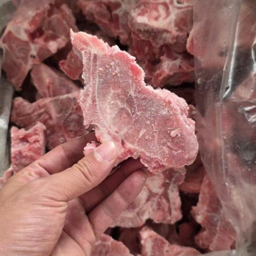 龙骨块，开箱实拍。价格美丽，**推荐。自助，餐饮，都可用