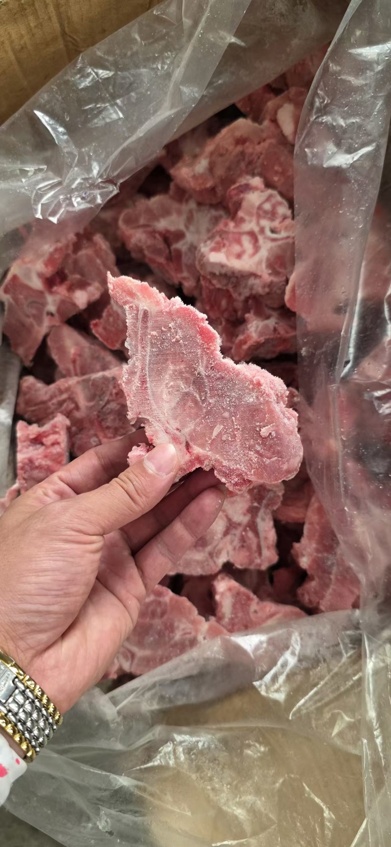 龙骨块，开箱实拍。价格美丽，**推荐。自助，餐饮，都可用
