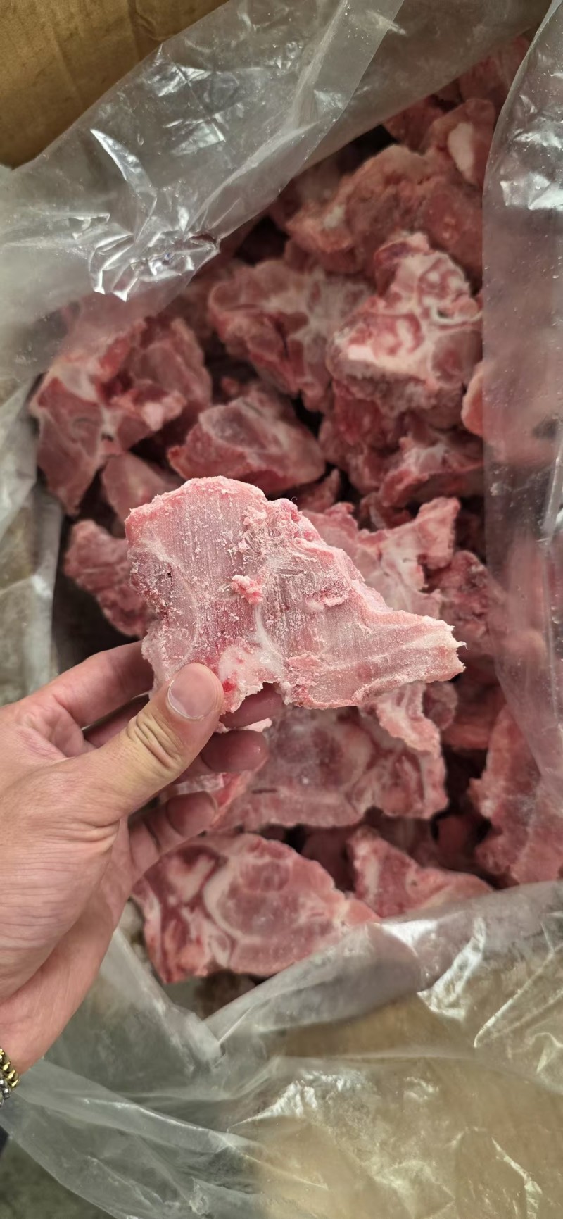 龙骨块，开箱实拍。价格美丽，**推荐。自助，餐饮，都可用