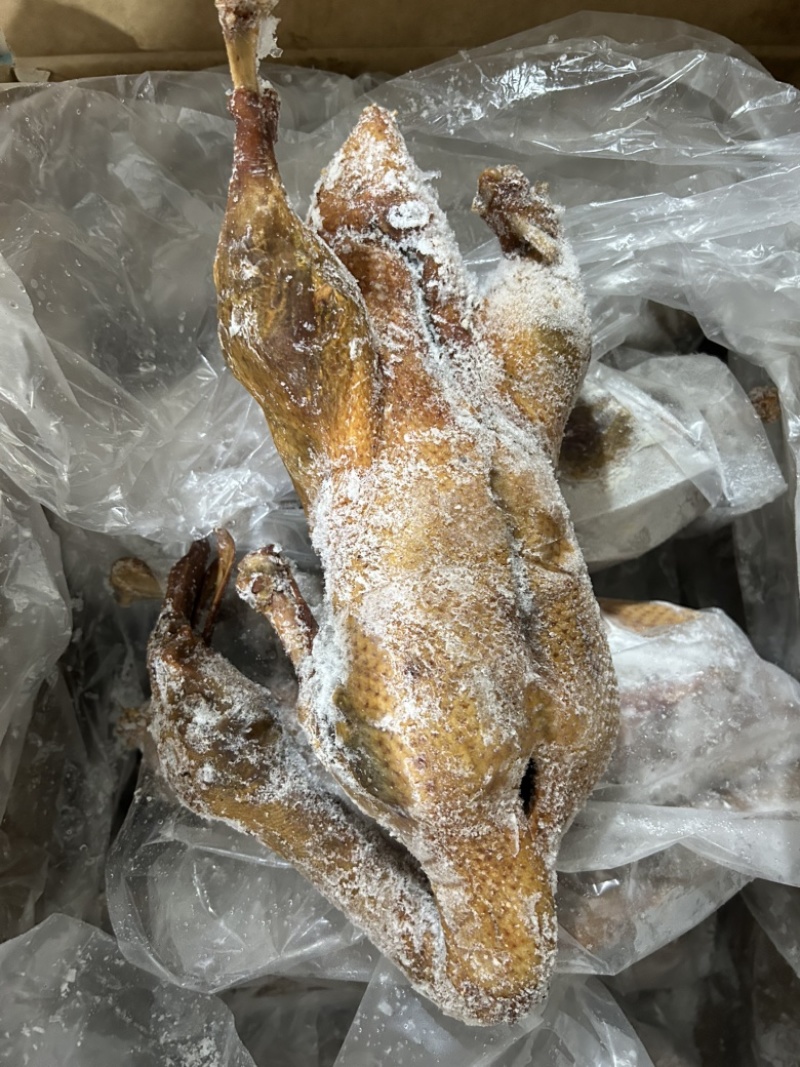卤鸭全熟卤味卤味熟食商用