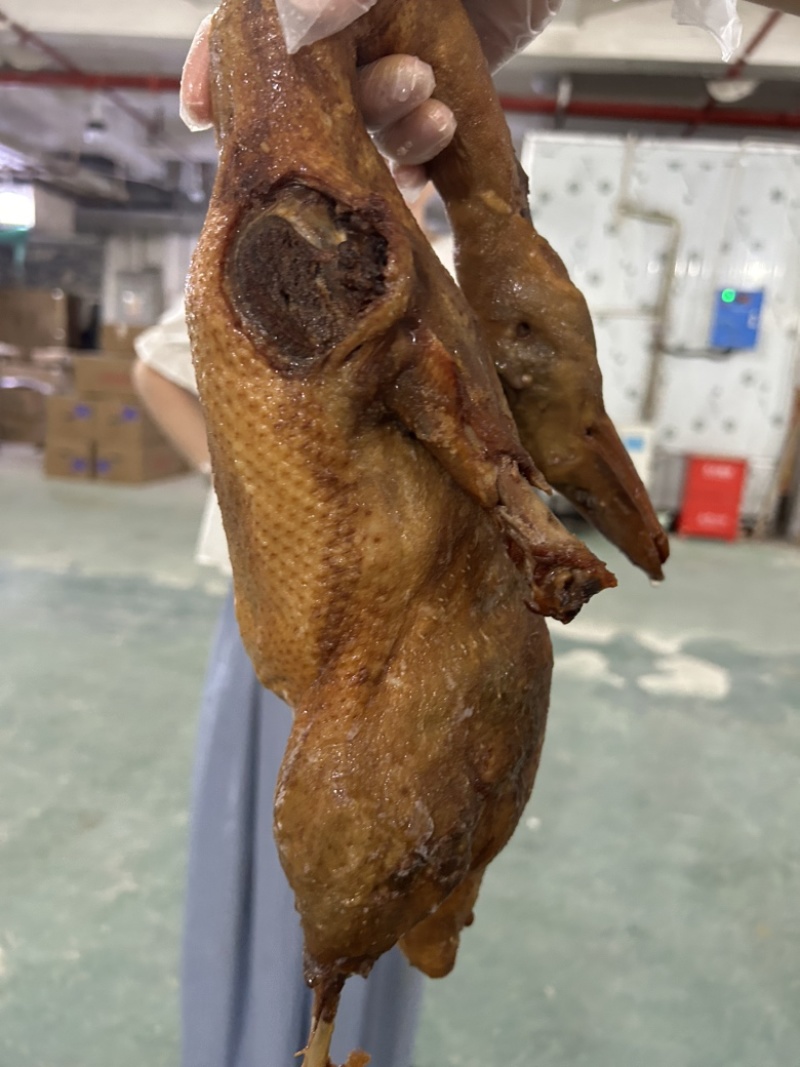 卤鸭全熟卤味卤味熟食商用