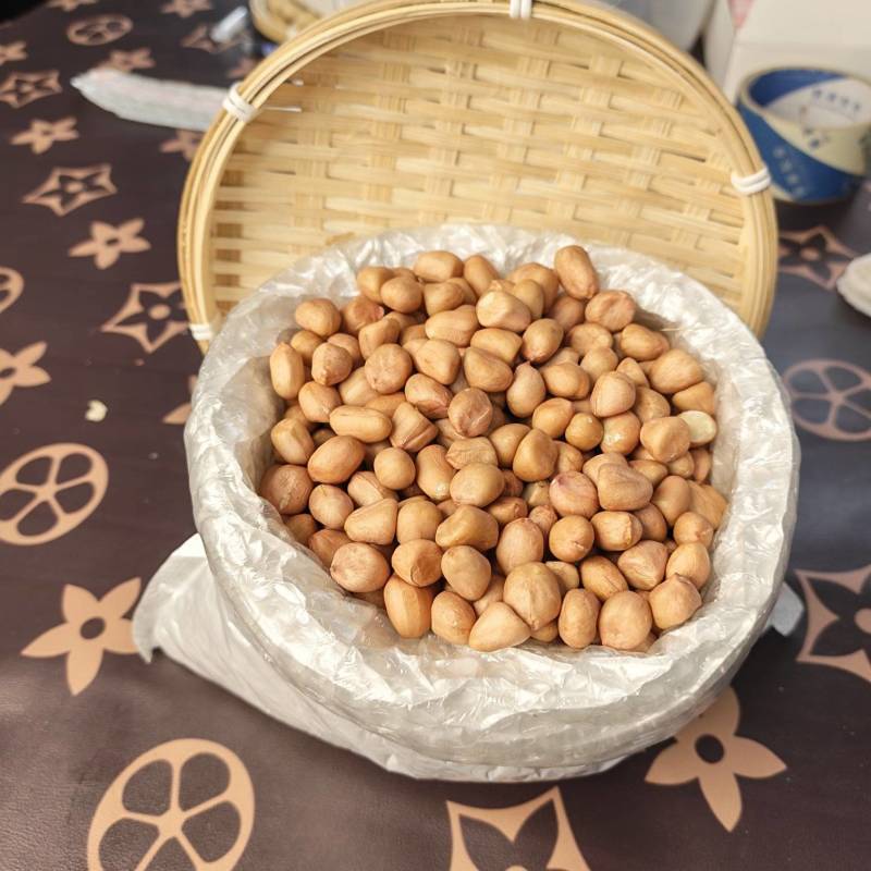 白沙308花生米，8个筛上
