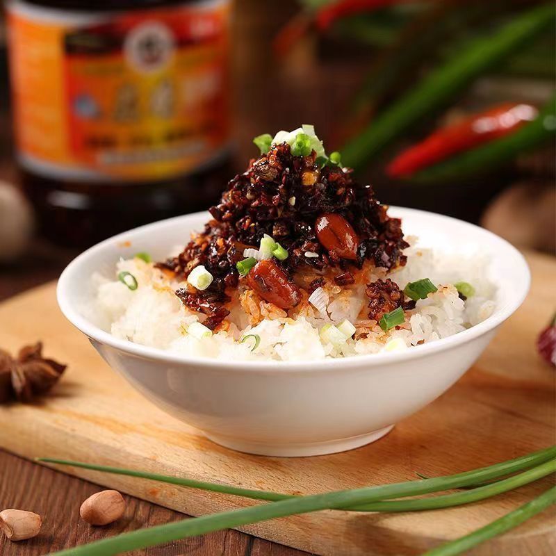 贵州蒜香油辣椒油泼子辣椒拌饭拌粉拌面凉拌菜调味品下饭辣椒