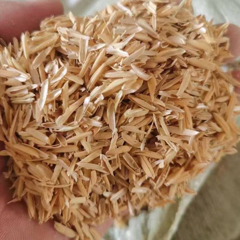 过筛除尘干净稻壳