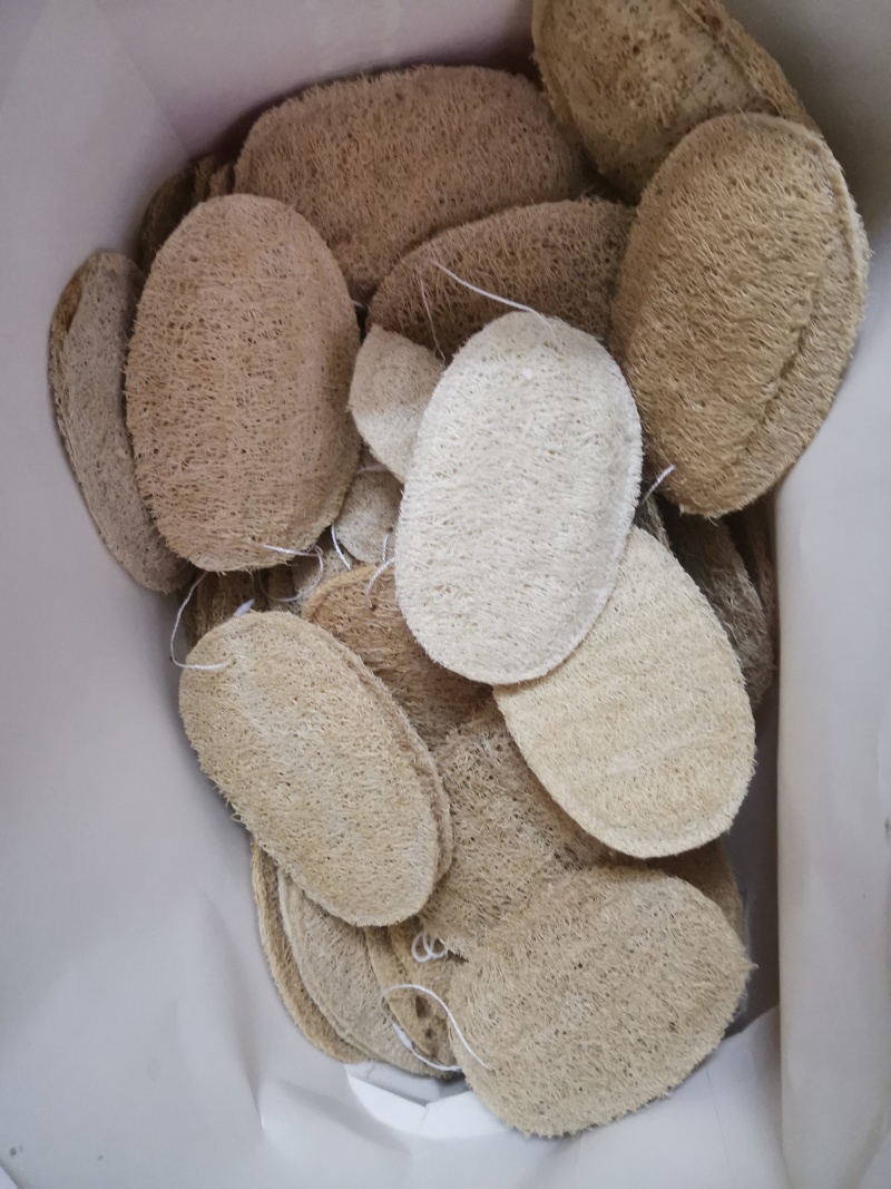 洗碗片百洁布丝瓜络片丝瓜瓢段搓澡布茶杯垫壶承加工厂家