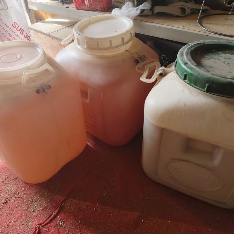 宁夏中宁枸杞-硒砂瓜蜜500克塑料瓶装小额批发。