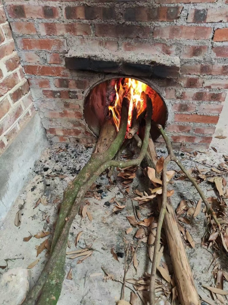 广东高州桂圆肉龙眼肉干产地直发市场批发