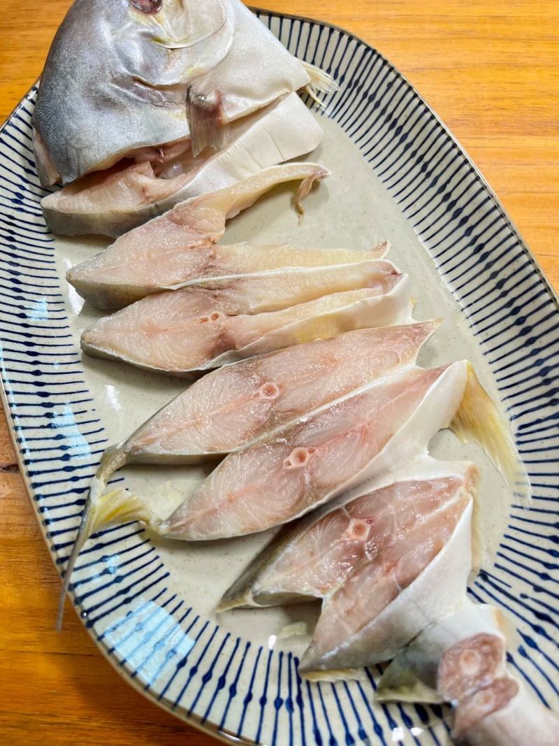 金鲳鱼新鲜一夜埕昌鱼冷冻淡盐湛江特产原条去脏海味水产仓鱼批发