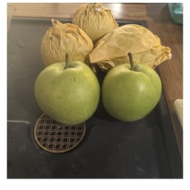 酥脆一号大量下树含糖量13左右口感脆甜汁水多
