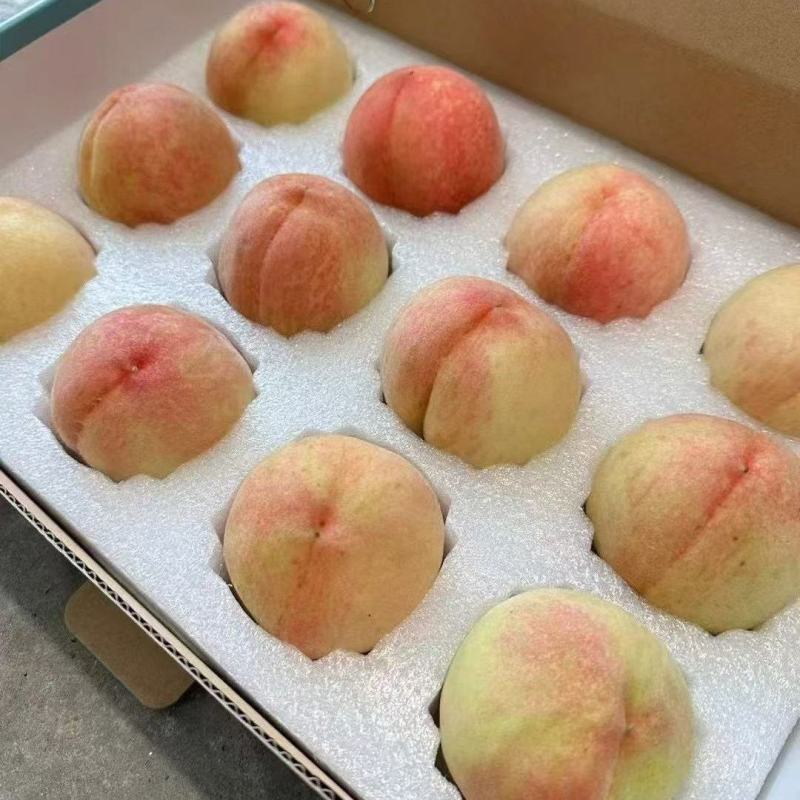 奉化水蜜桃自家自产自销，可发快递可自取宁波量大可送上门