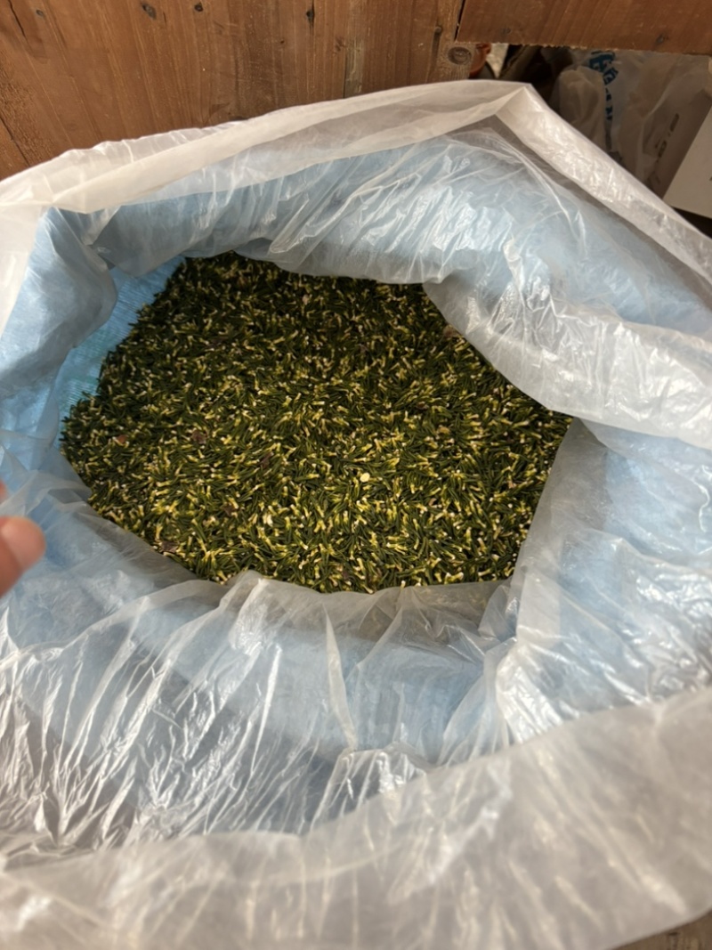 手工莲子心，干净无杂。泡茶，源头产地