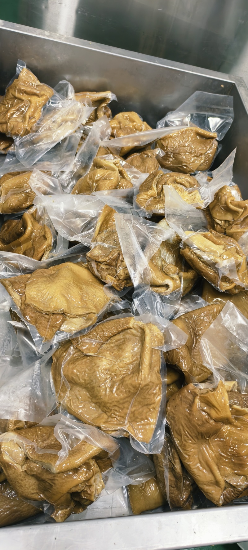酱香牛肚，全熟，1公斤一包。速冻发货。源头工厂直发直发。
