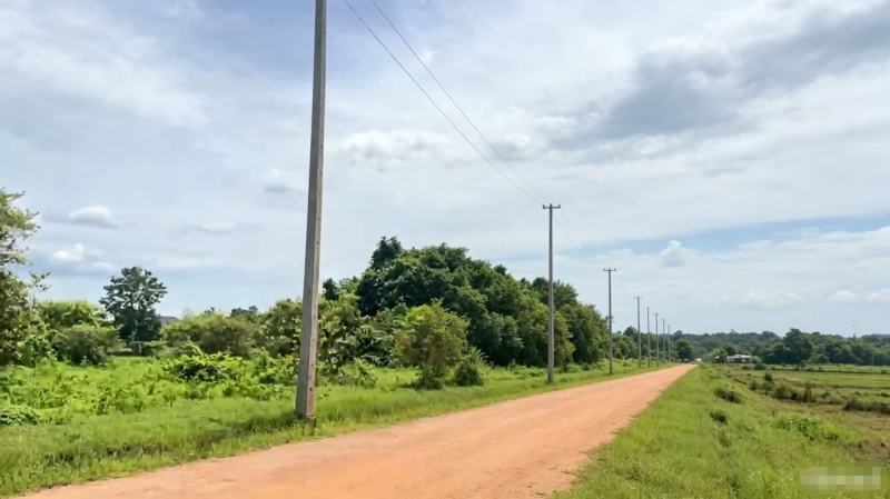 老挝万象赛色塔450大道旁土地