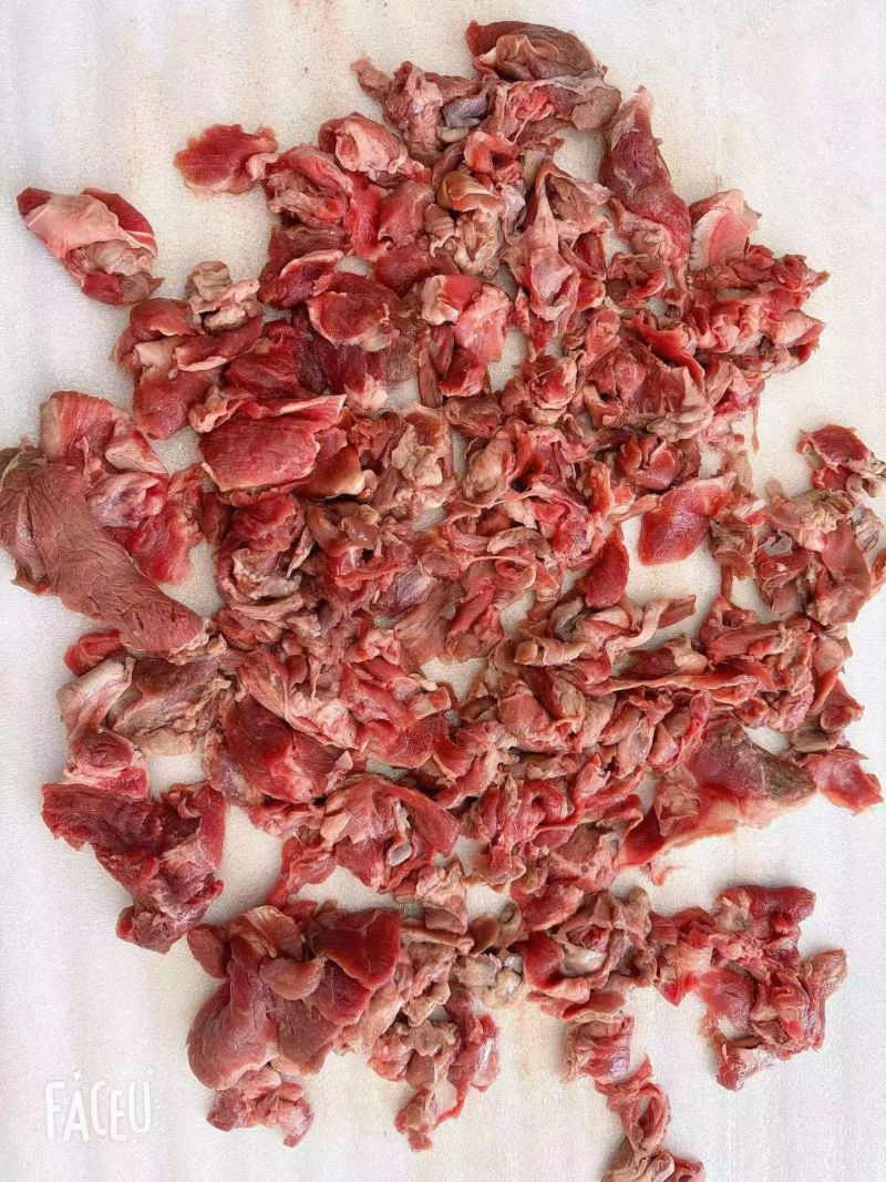 纯干牛碎肉工厂直发性价比高量大价优欢迎选购