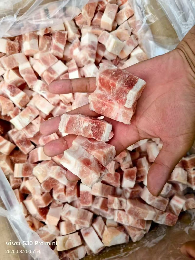 带皮五花肉块