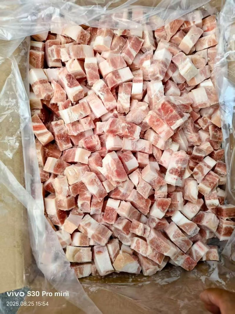 带皮五花肉块