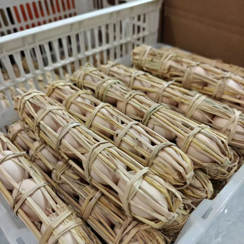 自己家散养的土鸡蛋
