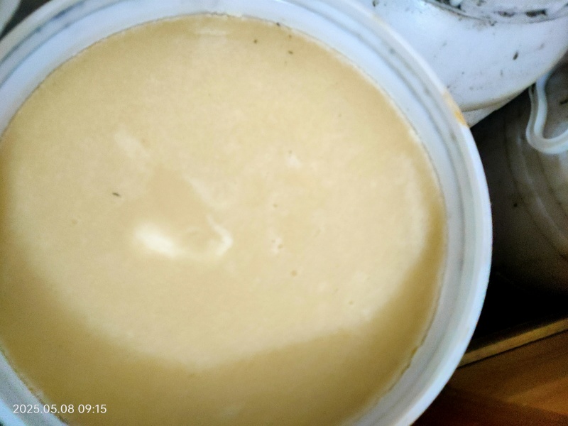 标题：蜂蜜，纯野生蜂蜜，冬蜜鸭脚木蜜，量大从优