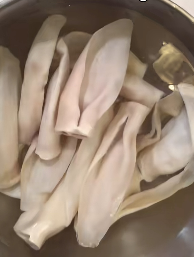 兔肉无毛兔耳朵价格便宜宠物零食多买多优惠欢迎进店