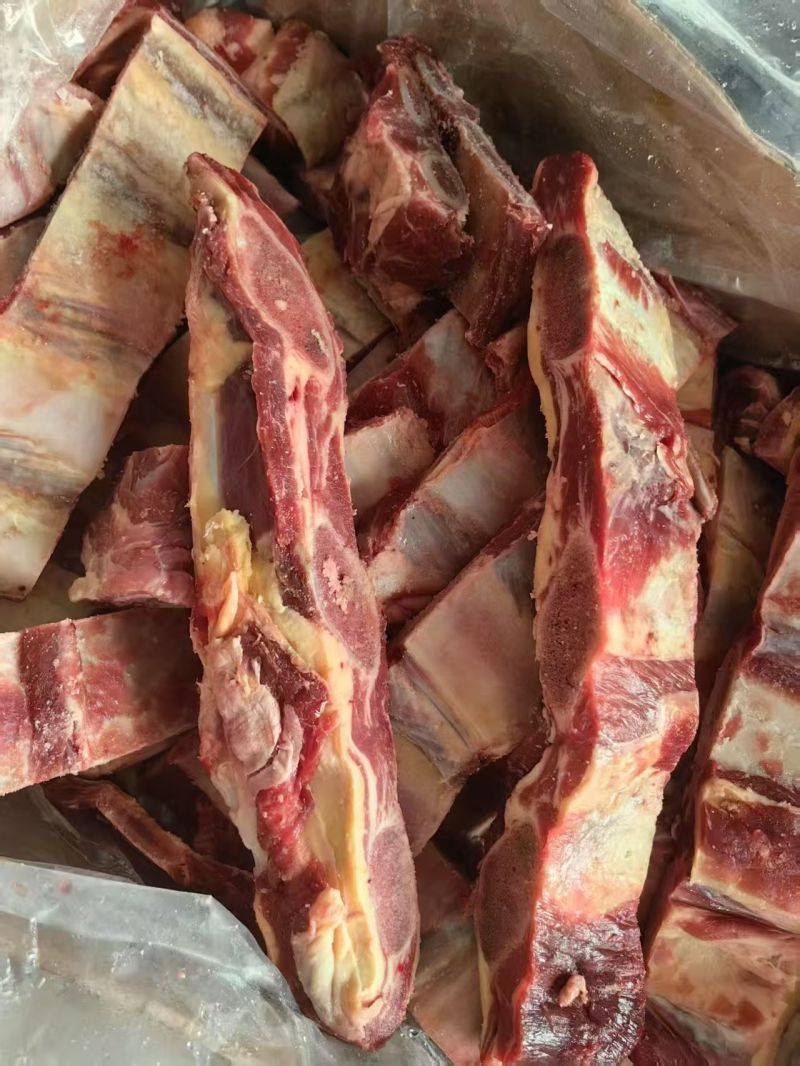 少肉牛肋排