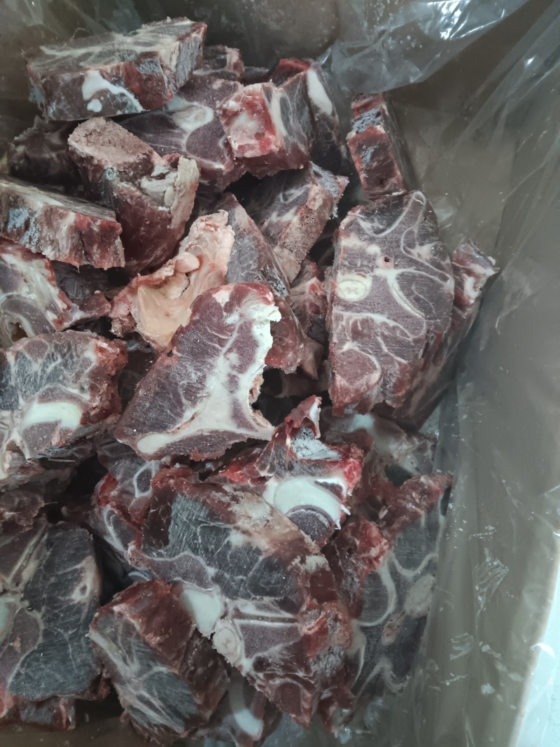 精修去皮牛尾