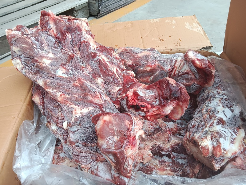 精修去皮牛尾