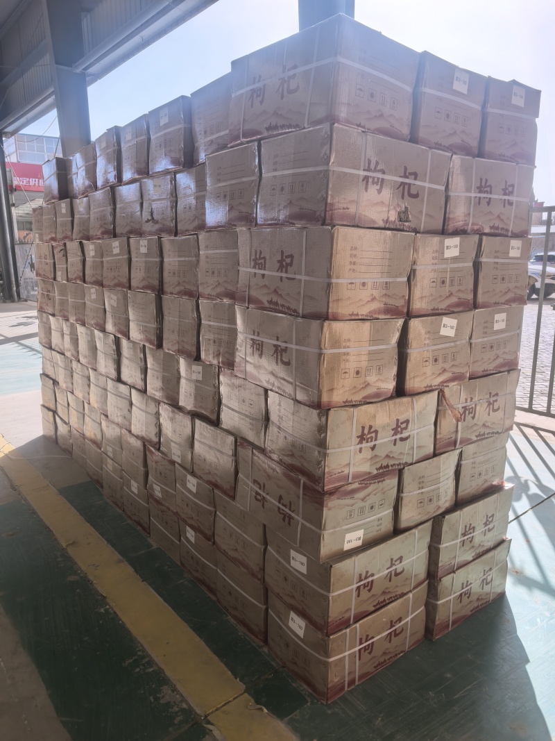 宁夏枸杞新货，干度好，本色，不粘不结块。