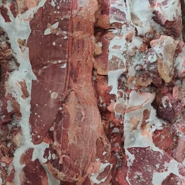大块牛碎肉，25公斤一件，国产货。工厂直发。