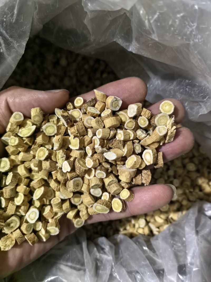 甘肃地道黄芪定西市陇西县本地黄芪质量保证无硫磺！