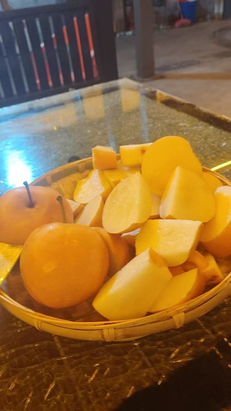 黄金梨两百亩品质**欢迎来电洽谈***********