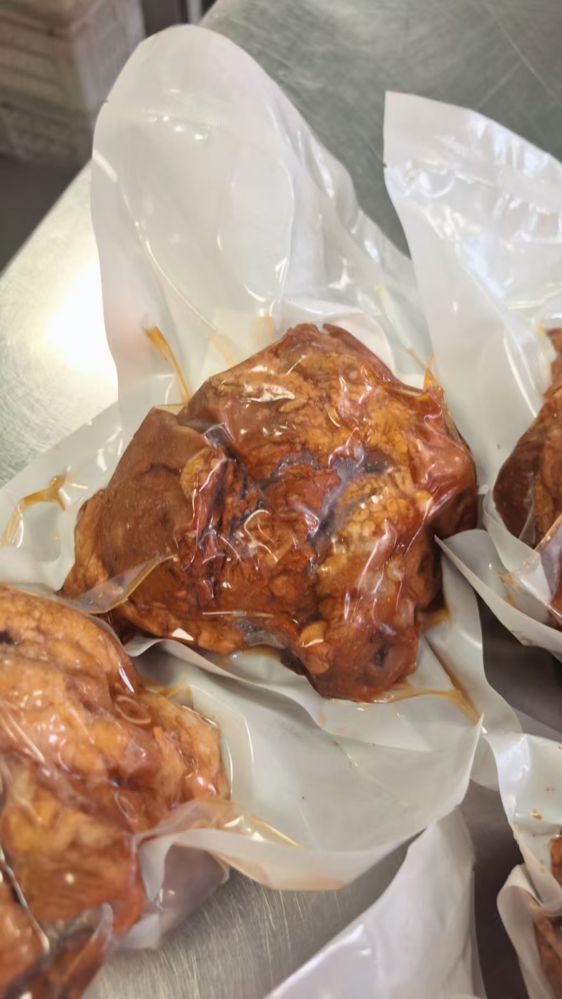 全熟老卤猪核桃肉，独立包装，味道好，源头货源，价格美丽