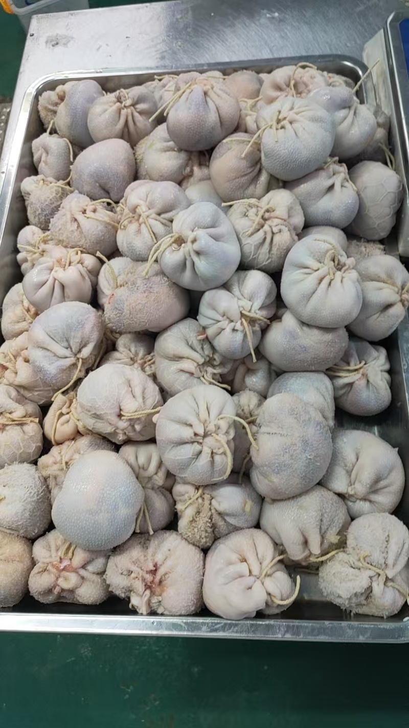 肚包羊肉，1公斤一包，一包8个。工厂直发，国产好货源。