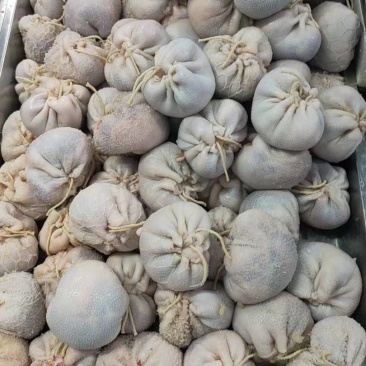 肚包羊肉，1公斤一包，一包8个。工厂直发，国产好货源。