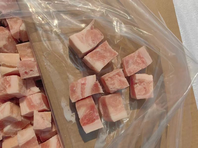 A级带皮五花肉块
