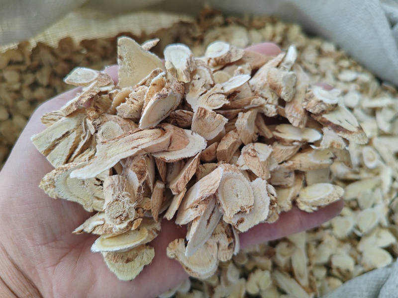 黄芪头尾片批发自然晒干的味浓便宜处理