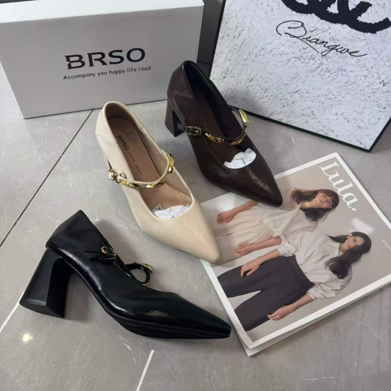 真皮单鞋👠穿着舒适透气潮流百搭的