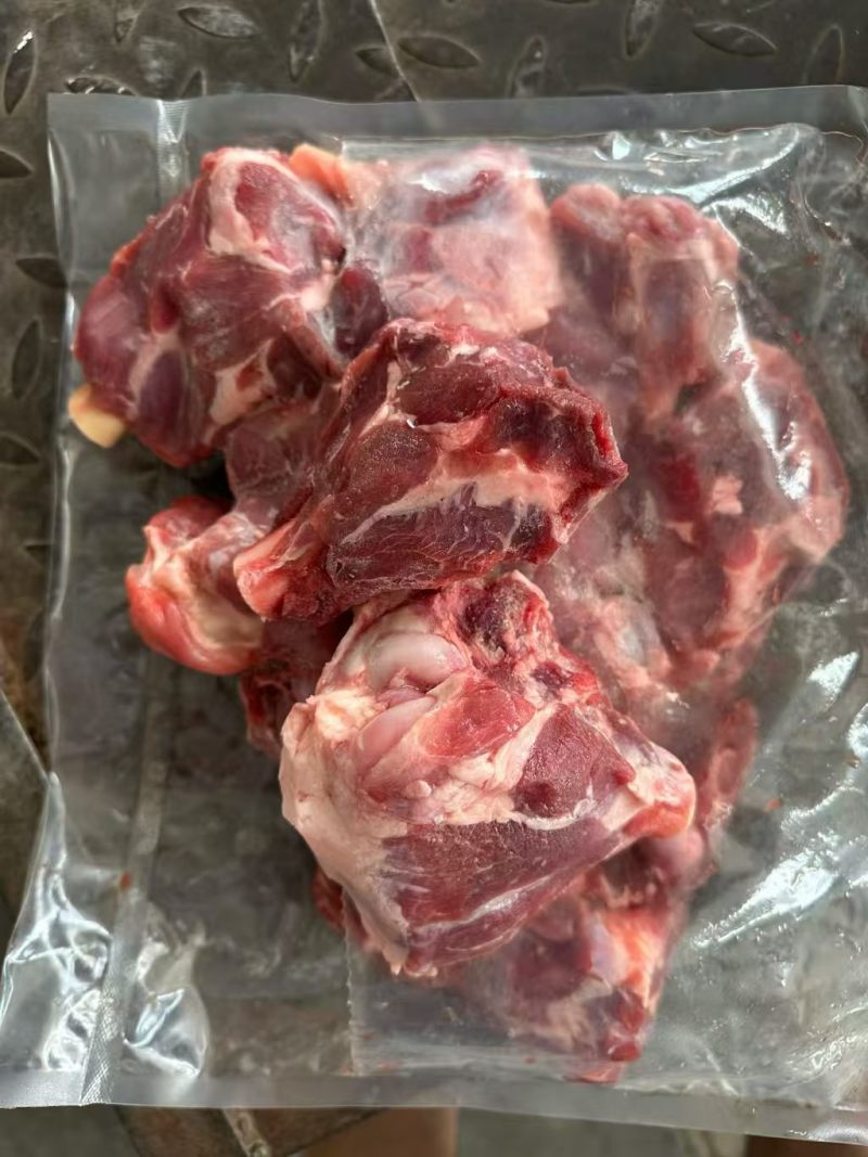 河北满肉羊棒骨