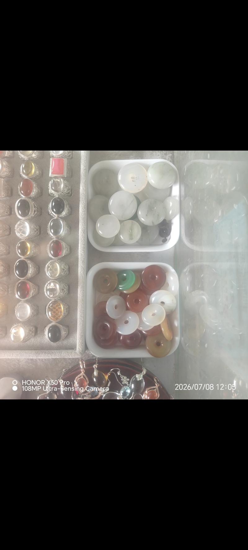 新疆金丝玉饰品