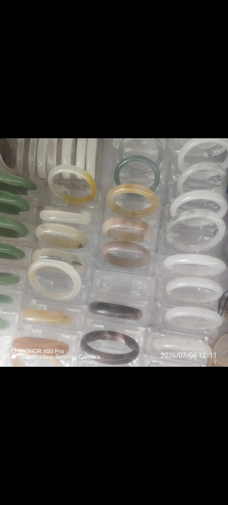 新疆金丝玉饰品