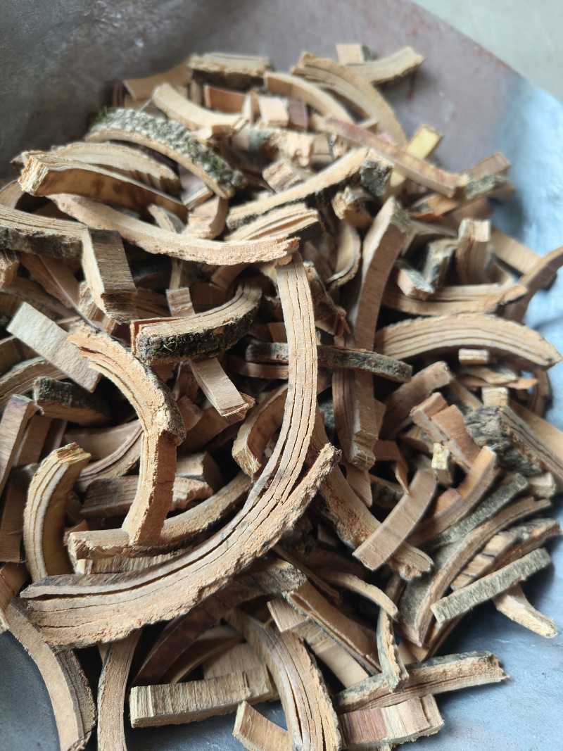 秦皮祥泰药材栈中药材批发零售实物拍摄量多从优欢迎购买