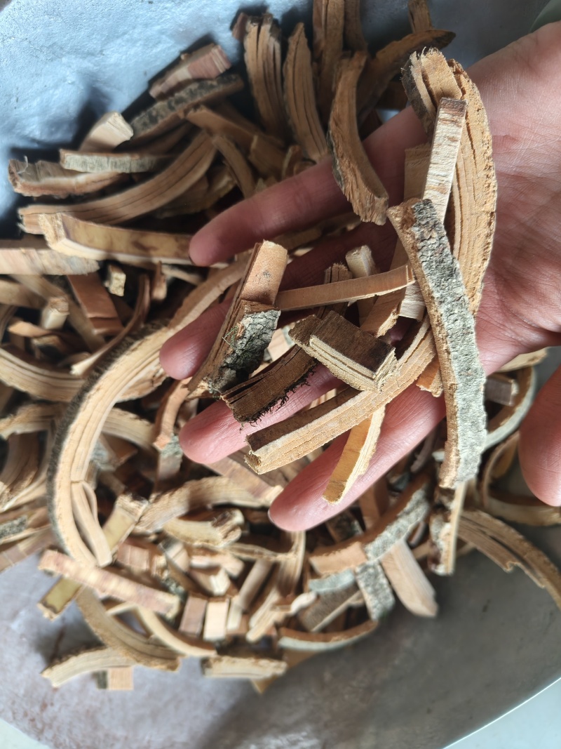 秦皮祥泰药材栈中药材批发零售实物拍摄量多从优欢迎购买