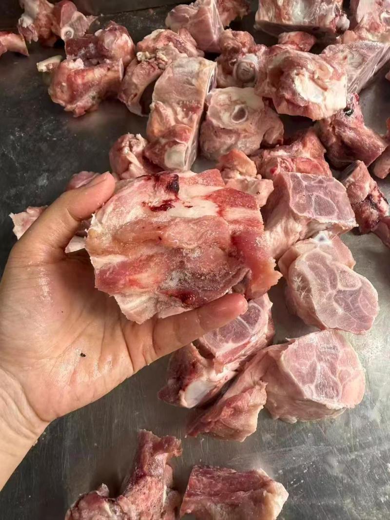 腿骨切块