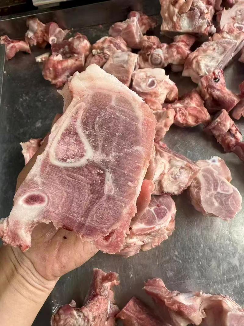 腿骨切块