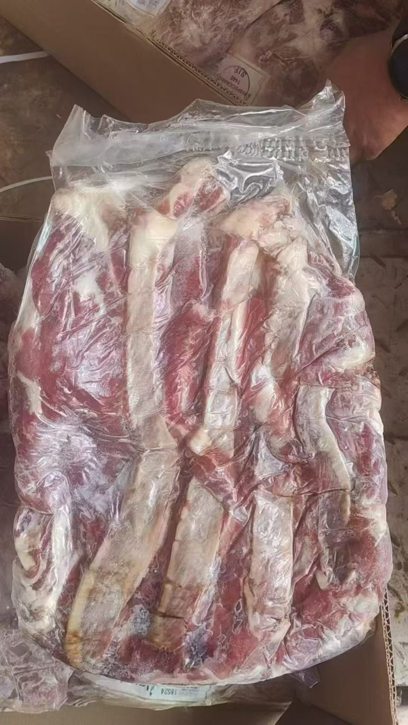 牛肩肋条肉