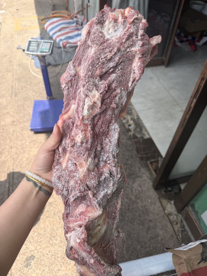 次满肉牛脖骨，定装40斤，全国发货